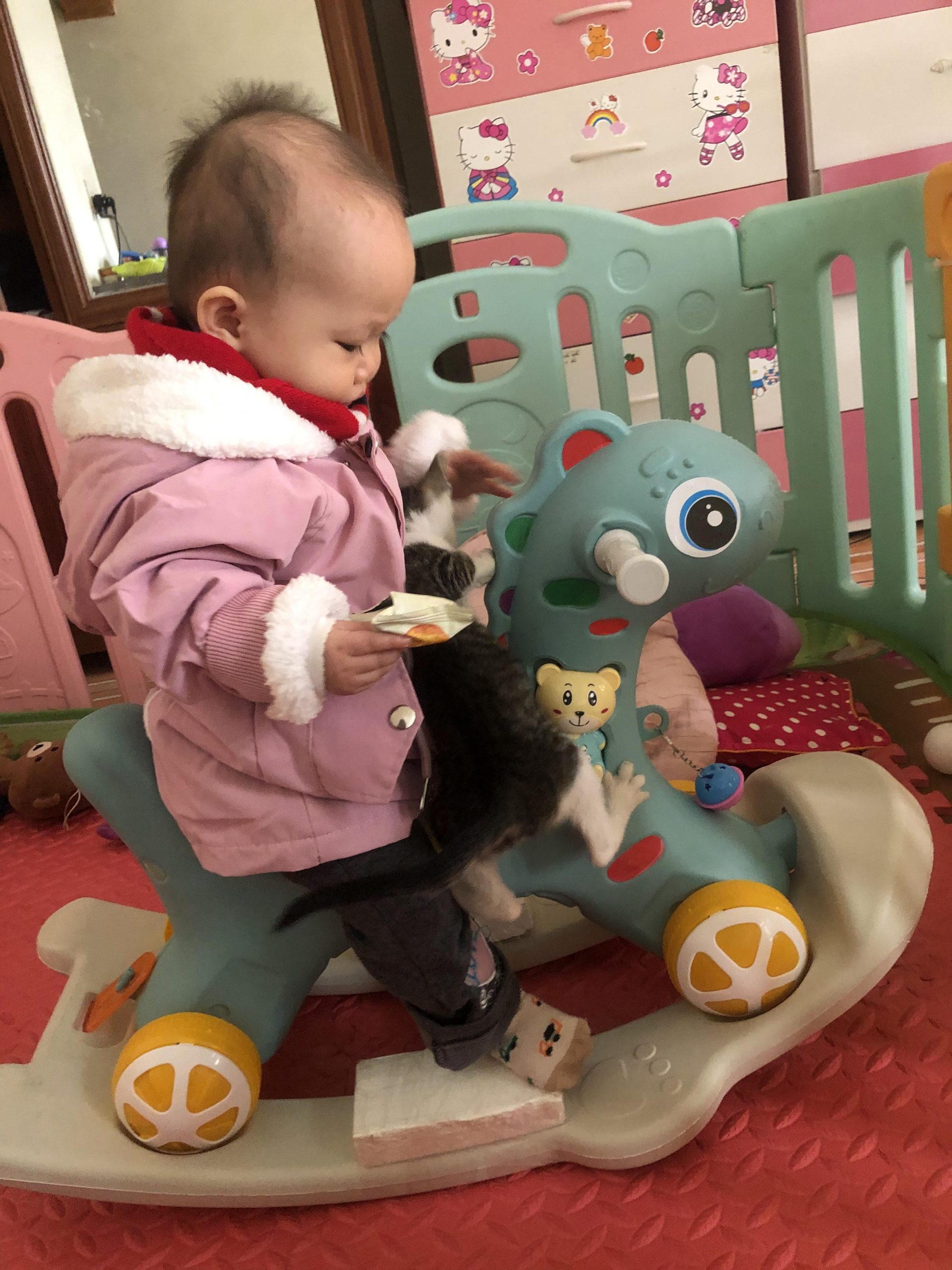 đồ chơi cho bé 2 tuổi